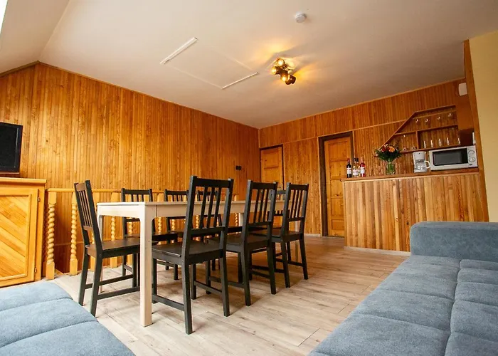 Apartment Strandi Apartmanok- Levente
